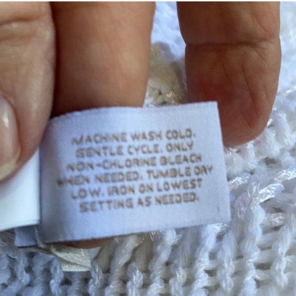 Chico’s White Loose Knit Crewneck Sweater Size 0 / Small - Picture 4 of 5